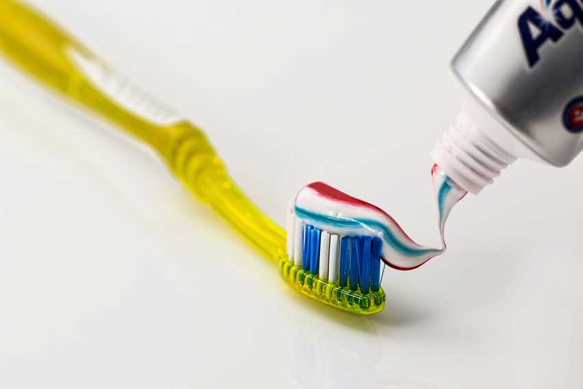 Wie lange soll man Zähne putzen?